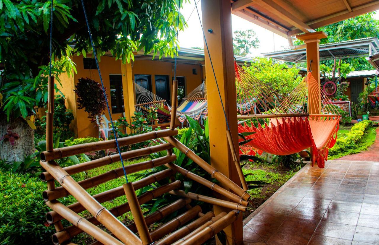Hostal Nathaly Moyogalpa Bagian luar foto